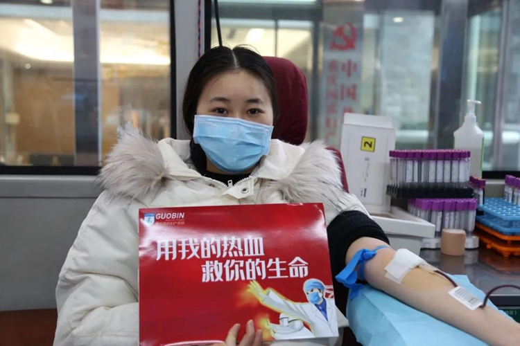 艾派克敢為人先，積極組織獻(xiàn)血。